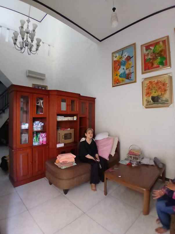 dijual rumah perumnas beji