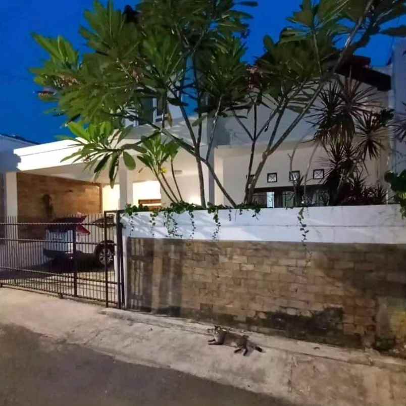 dijual rumah pesanggrahan bintaro