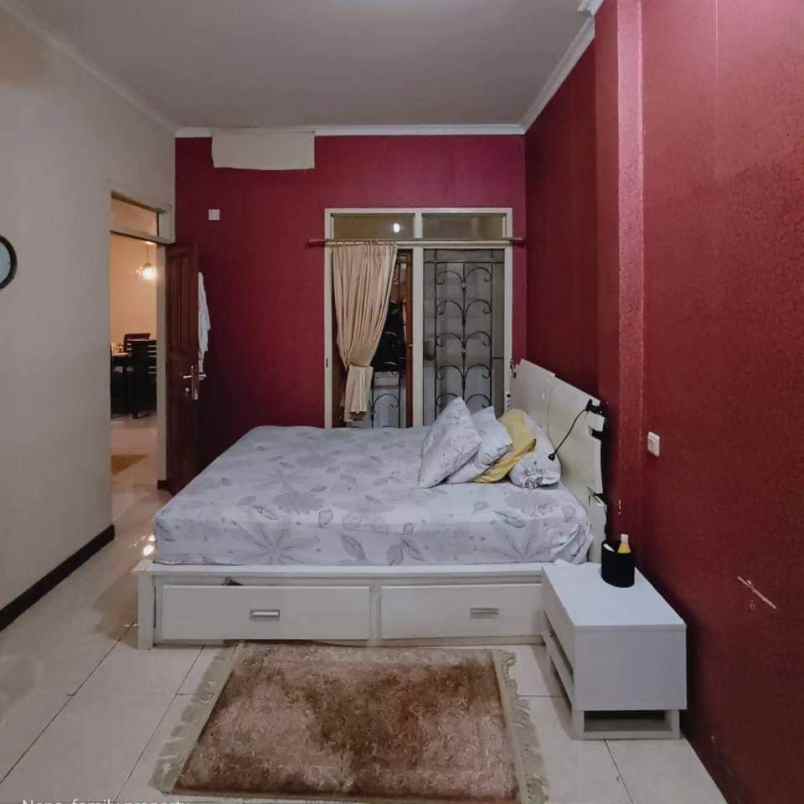 dijual rumah pesanggrahan bintaro