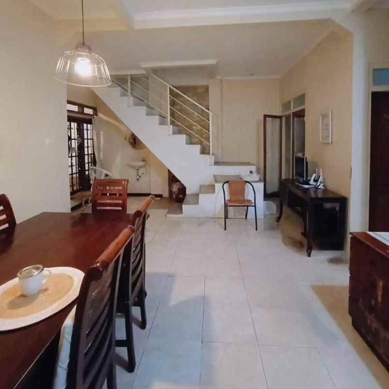 dijual rumah pesanggrahan bintaro