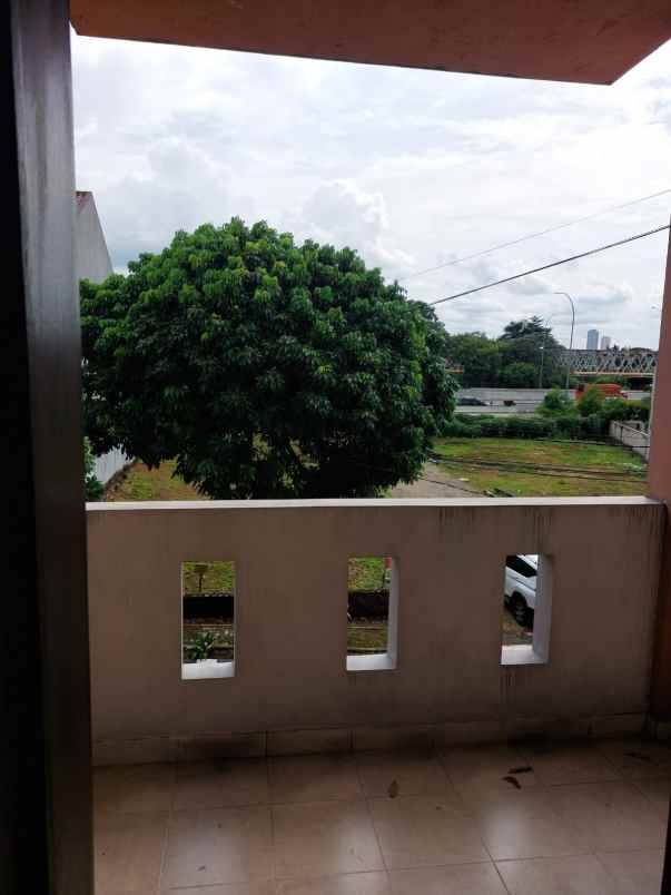 dijual rumah pesona khayangan depok