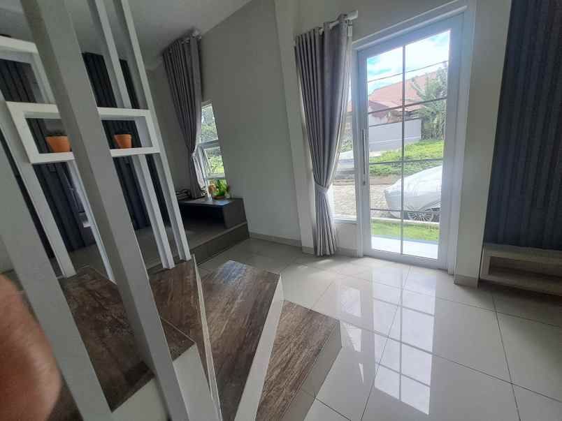dijual rumah pitara pancoran mas depok
