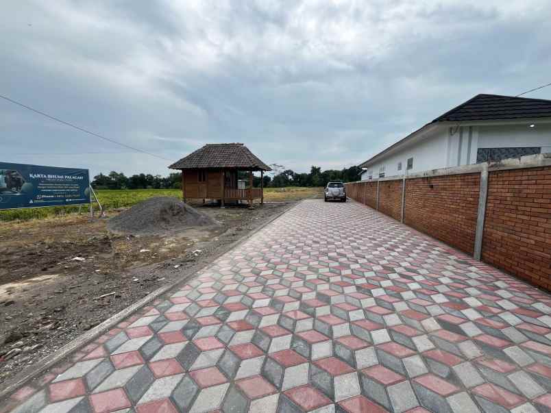 dijual rumah plumbon sardonoharjo