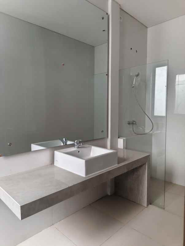 dijual rumah poj city semarang