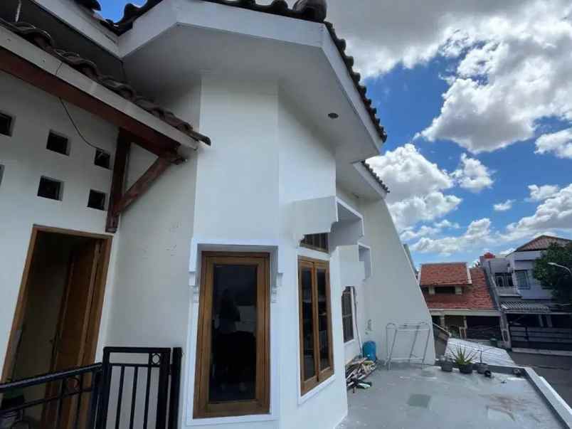 dijual rumah pondok bambu duren sawit