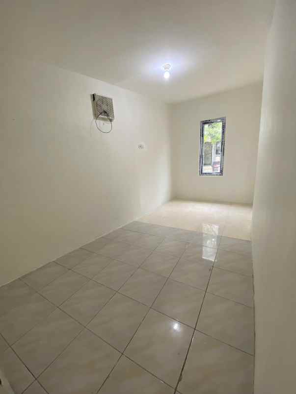 dijual rumah pondok kelapa