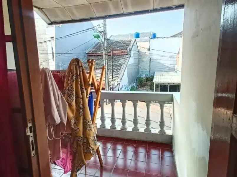 dijual rumah pondok kelapa