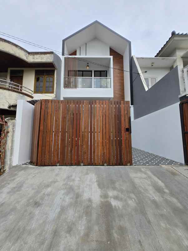 dijual rumah pondok kelapa jaktim