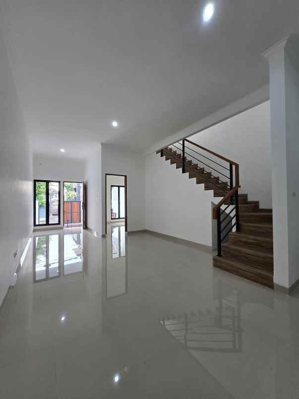 dijual rumah pondok kelapa jaktim