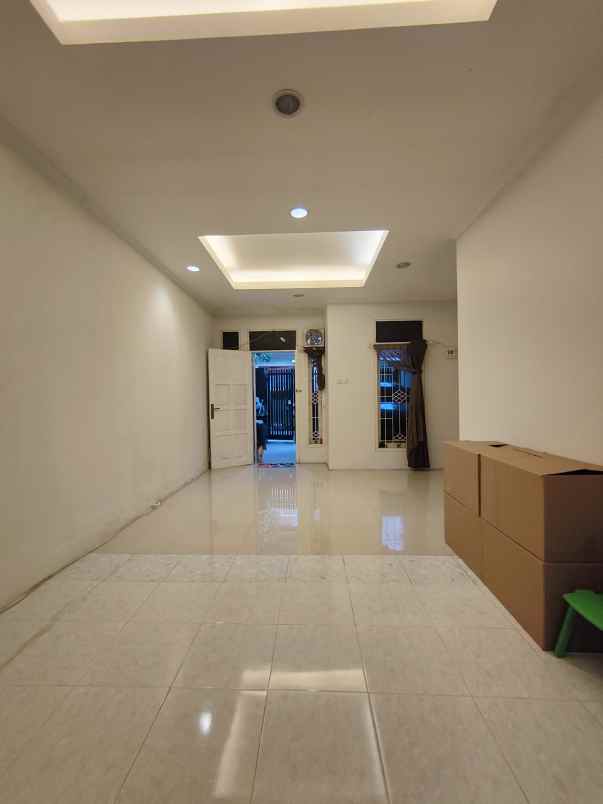 dijual rumah pondok kelapa jaktim