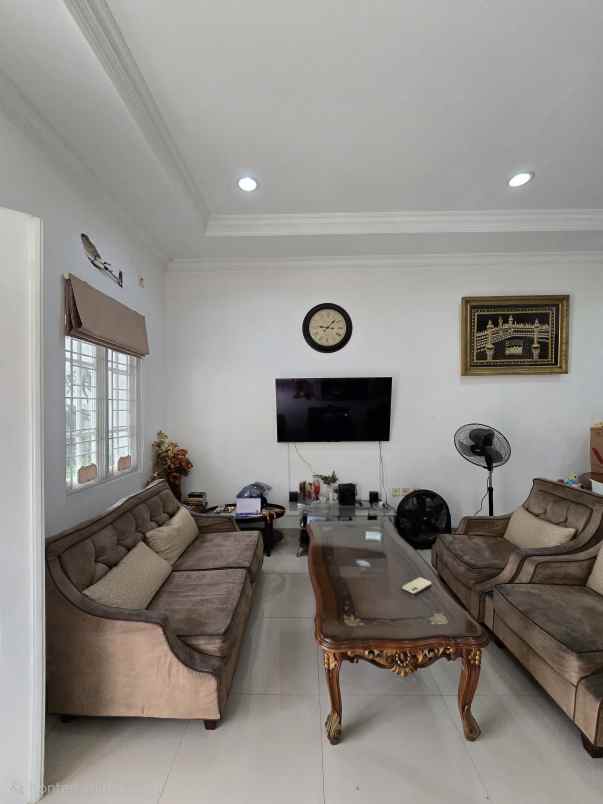 dijual rumah pondok kelapa jaktim