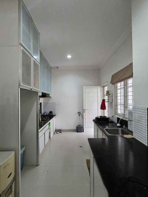 dijual rumah pondok kelapa jaktim