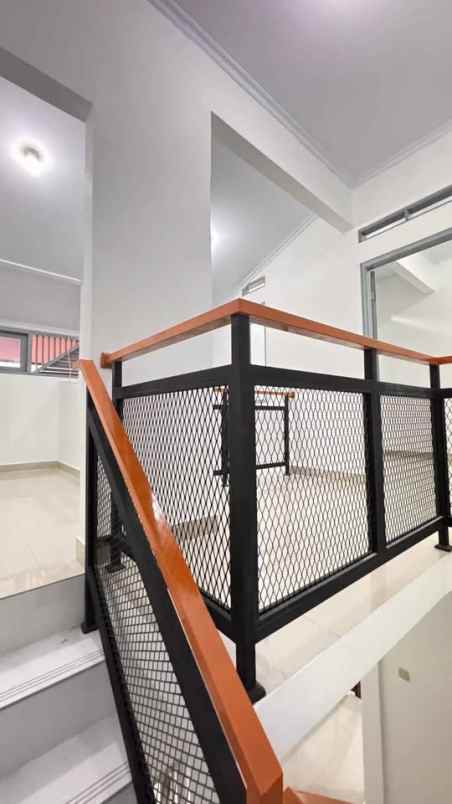 dijual rumah pondok ungu permai kota bekasi