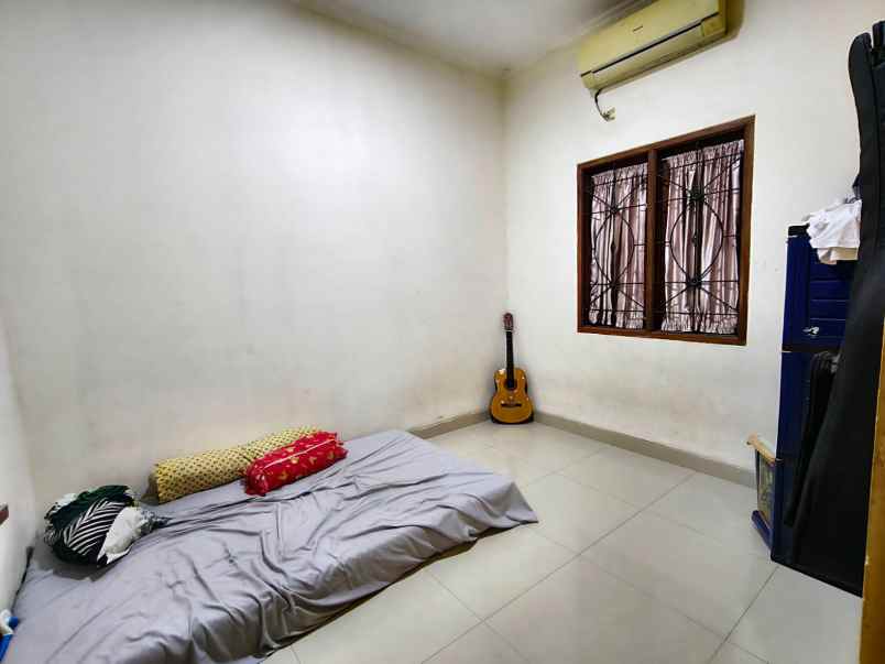 dijual rumah prima harapan regency