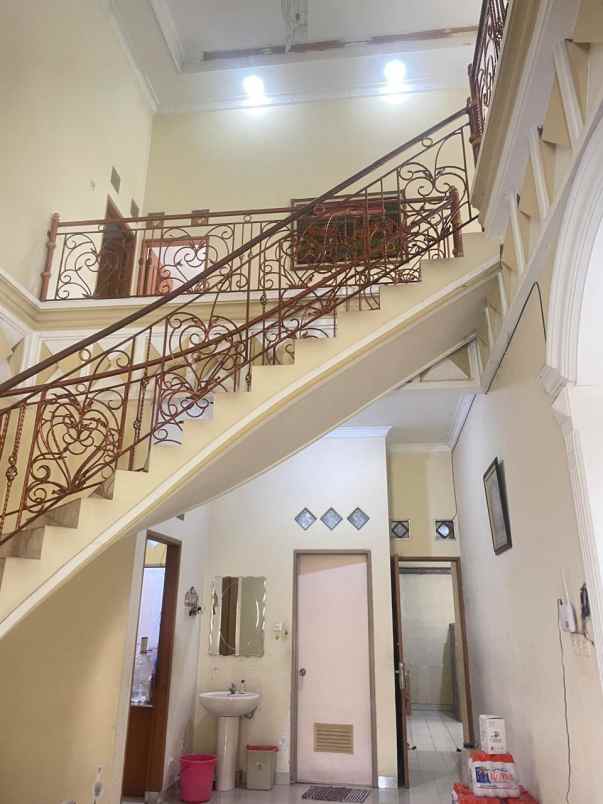 dijual rumah pulo gebang kec cakung