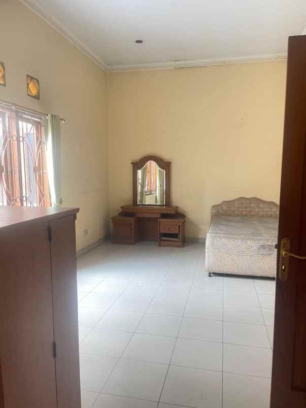 dijual rumah pulo gebang kec cakung