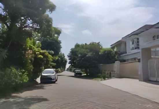 dijual rumah puri galaxy bamboo lakes