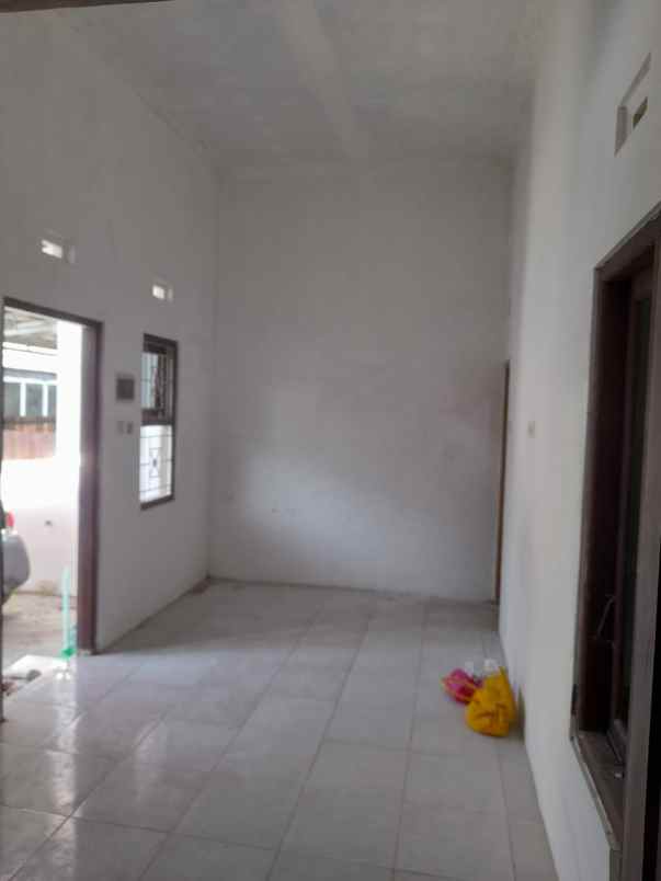 dijual rumah purwomartani