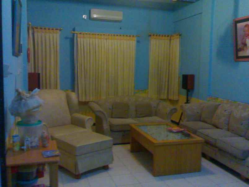 dijual rumah raya arjuna