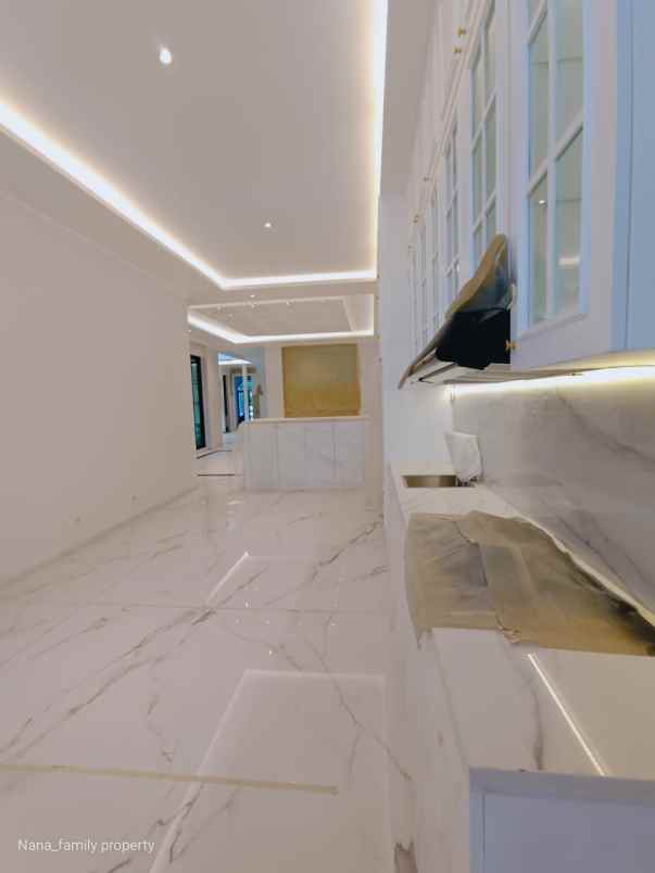 dijual rumah ready dalam komplek cilandak lebak bulus