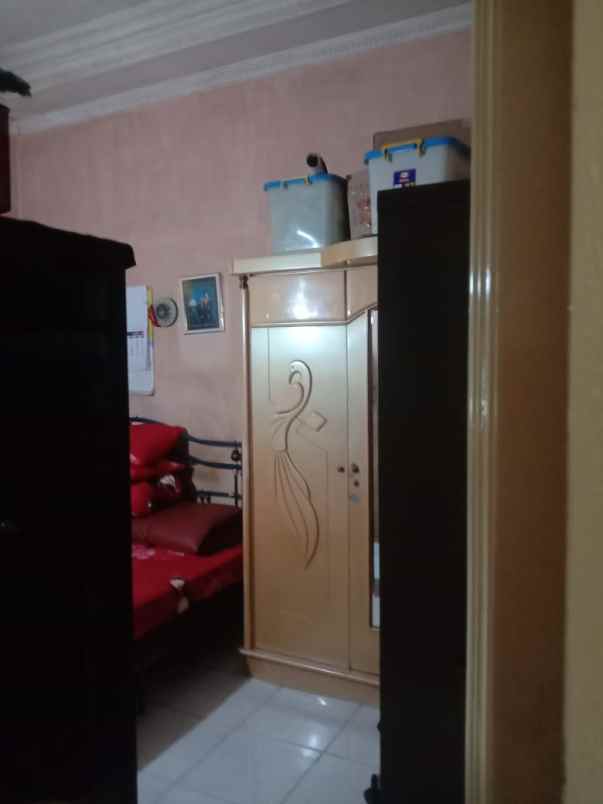 dijual rumah rungkut permai