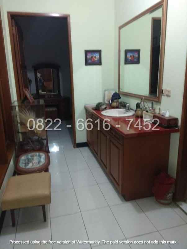dijual rumah sarijadi bandung