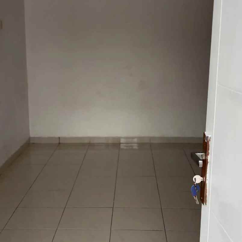 dijual rumah sariwangi