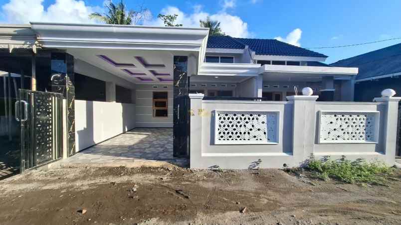 dijual rumah selomartani kalasan sleman