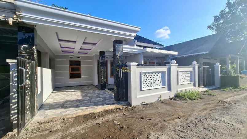 dijual rumah selomartani kalasan sleman