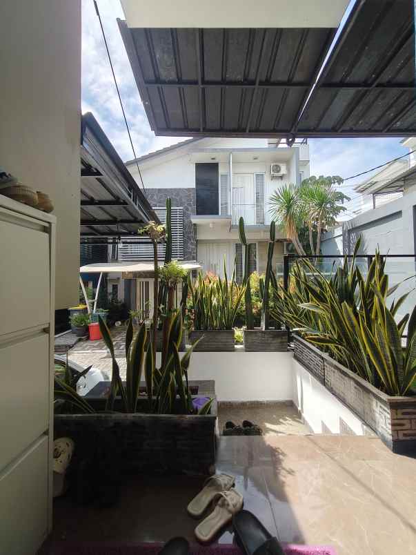 dijual rumah setu cipayung jakarta timur