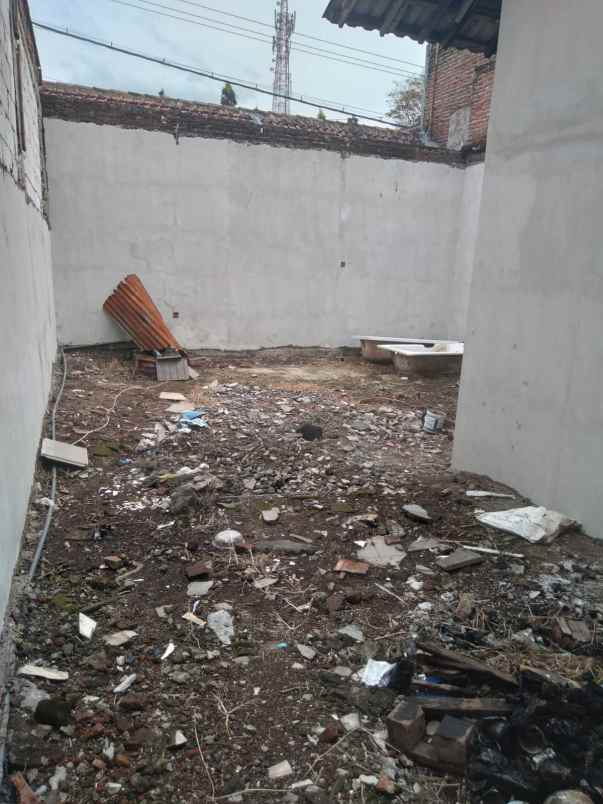 dijual rumah siap huni lokasi wisnuswardana malang