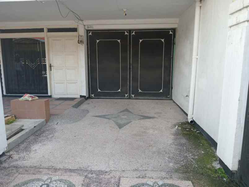 dijual rumah siap huni murah poll di jl lebak indah