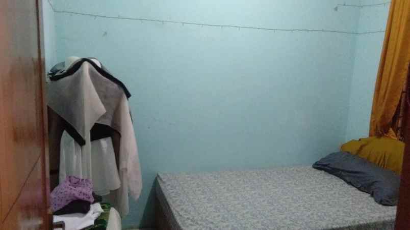 dijual rumah siap huni strategis