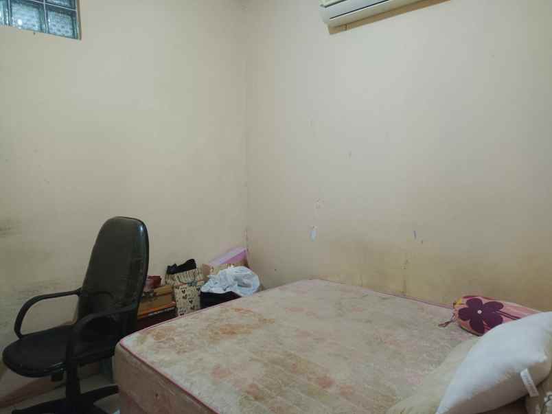 dijual rumah siap huni strategis