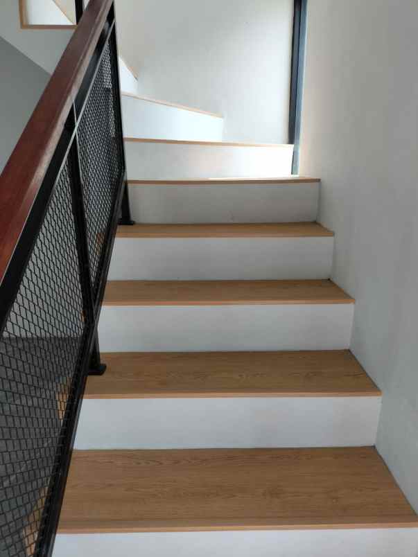 dijual rumah situgede