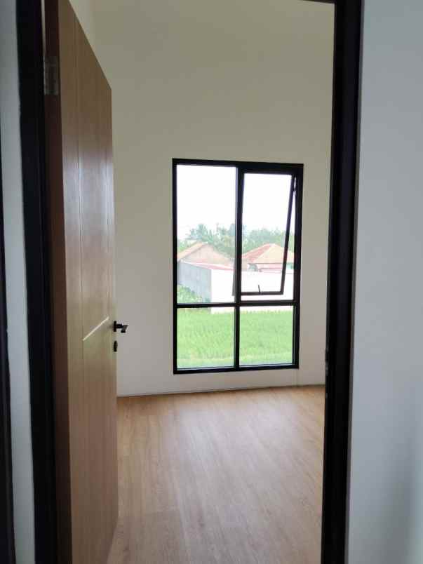 dijual rumah situgede