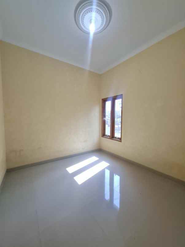 dijual rumah sleman