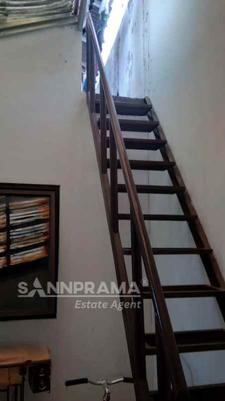 dijual rumah sumur batu