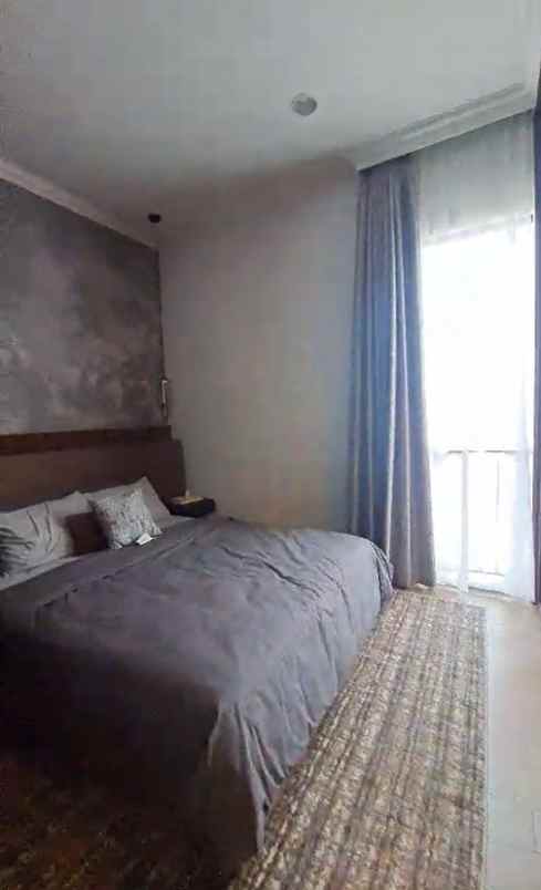 dijual rumah sutera rasuna cluster vola