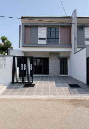 dijual rumah sutorejo