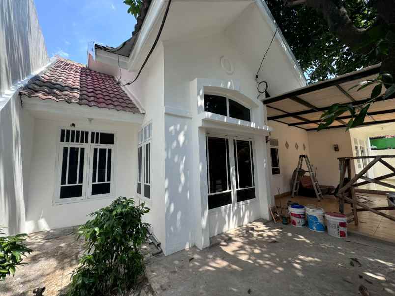 dijual rumah taman bumyagara mustikajaya