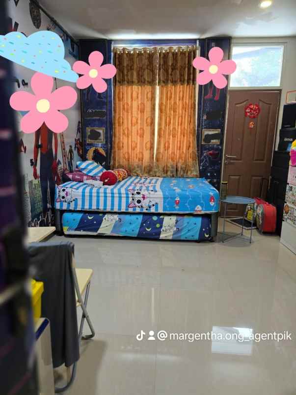 dijual rumah taman palem lestari