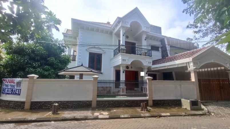 dijual rumah taman pegangsaan indah