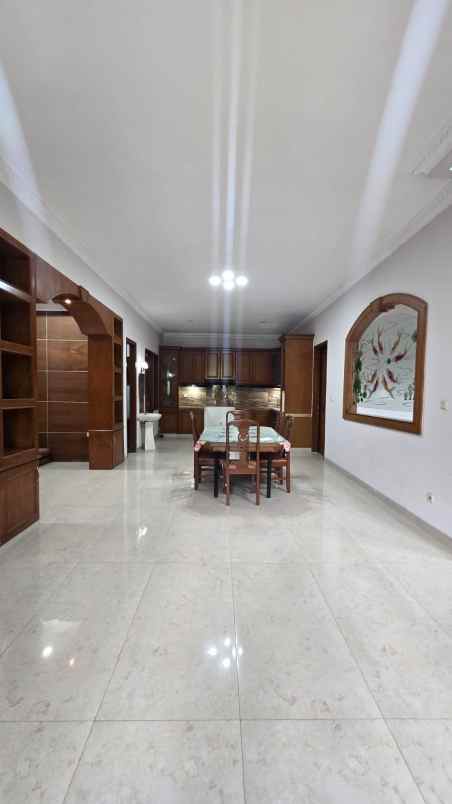 dijual rumah taman pegangsaan indah