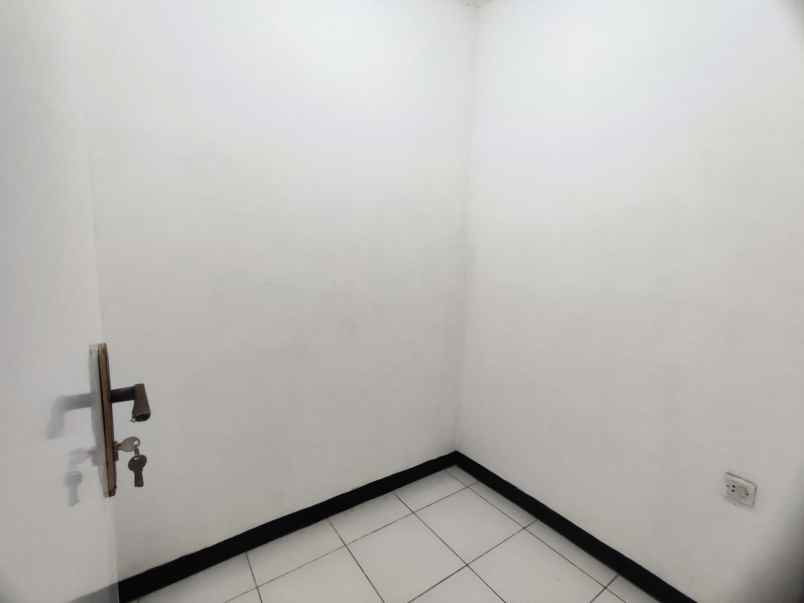 dijual rumah taman pegangsaan indah
