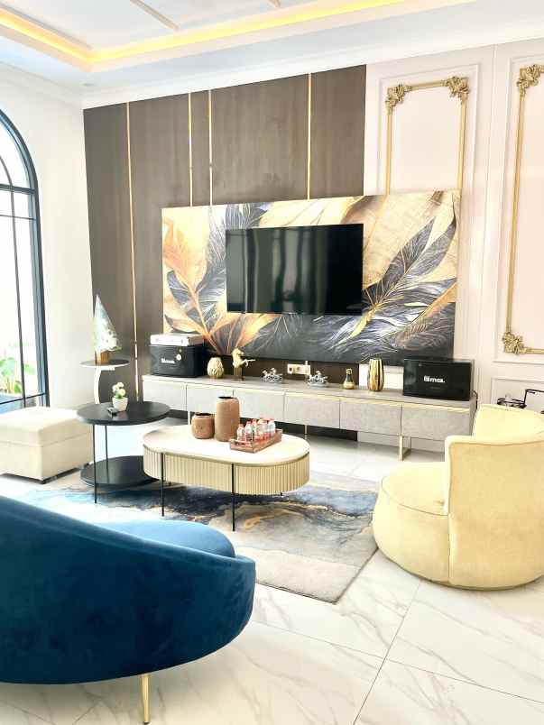 dijual rumah taman pusparaya