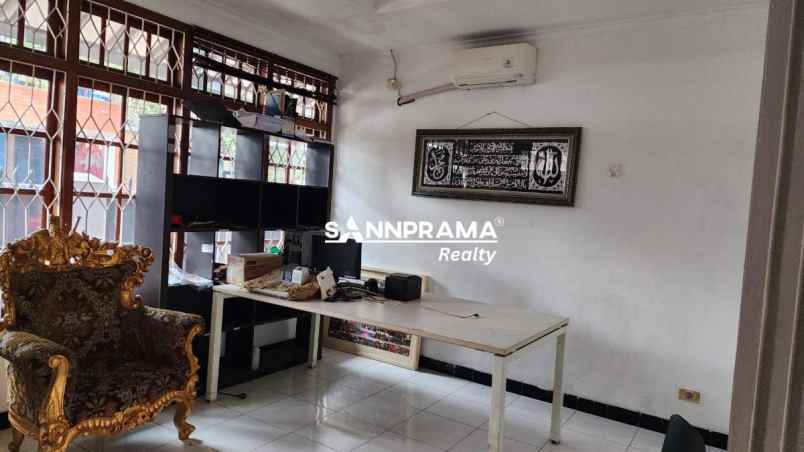dijual rumah tanah baru