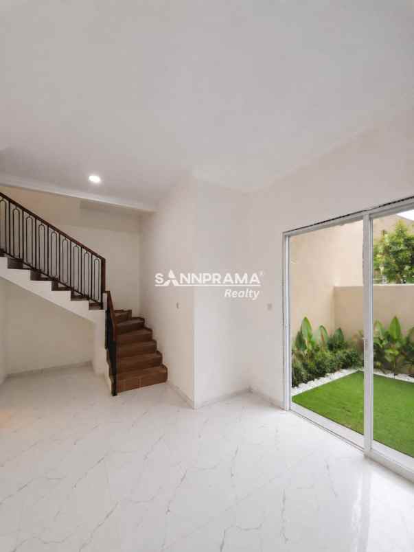 dijual rumah tanah baru depok
