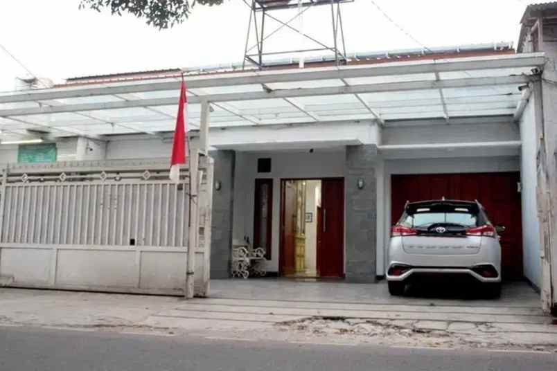 dijual rumah tanjung barat kec