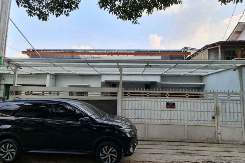 dijual rumah tanjung barat kec